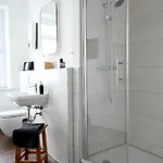 Apartment Gemütliches Mit Netflix, Nespresso Und Boxspringbett
